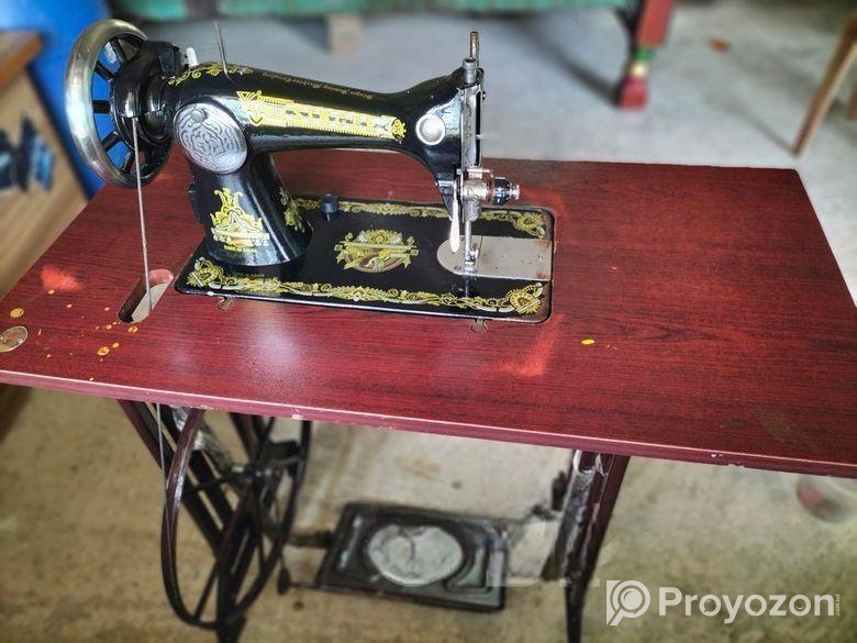 Sewing mashine