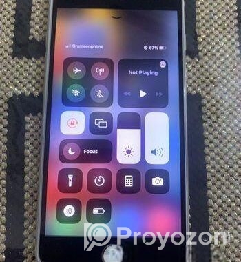 Apple iPhone 7 Plus . (Used)