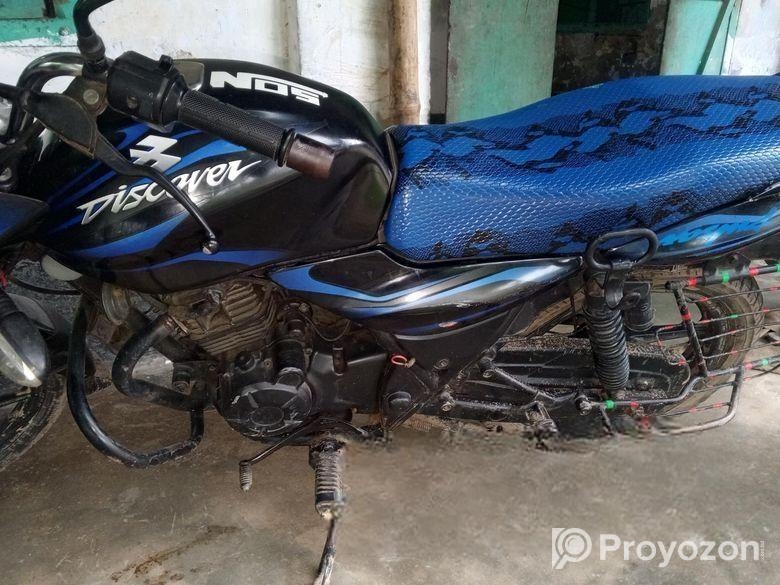 Bajaj Discover 150 . 2012