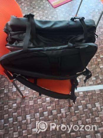 চায়না স্কুলব্যাগ, ট্রাভেল ব্যাগ ও অফিস