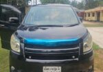 Toyota Noah 2009