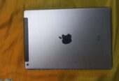 iPad 1st gen Ram 2gb Rom 16 Gb