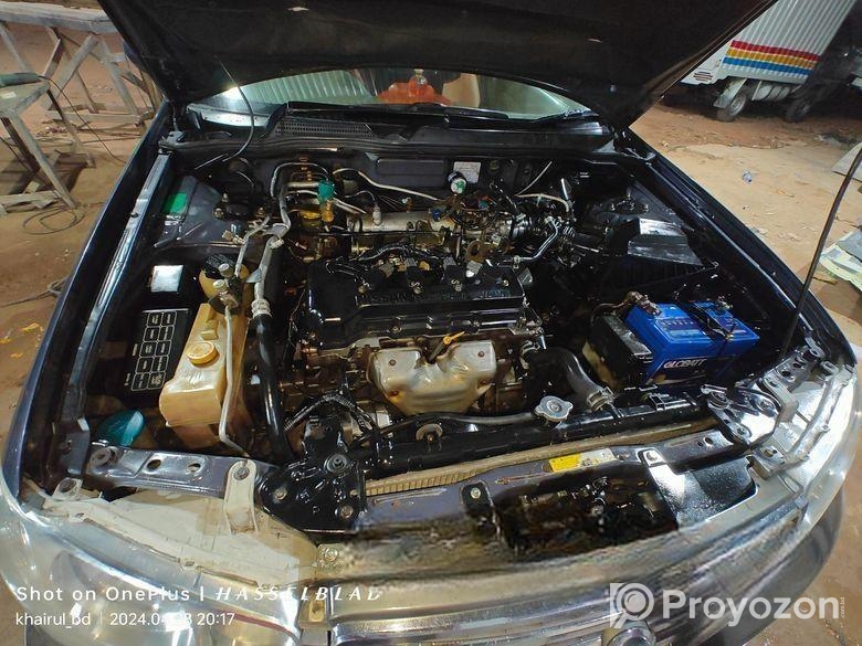Nissan Sunny . 2005