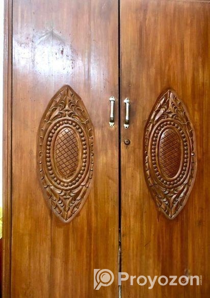 বাগান কাঠের হাতের তৈরি আলমারি বিক্রি হবে