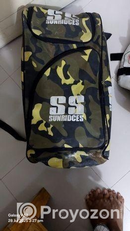 Cricket kit