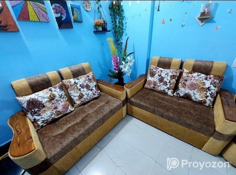 2+2+1 সোফা সেট বিক্রি হবে।