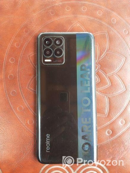 Realme 8 8-128 (Used)
