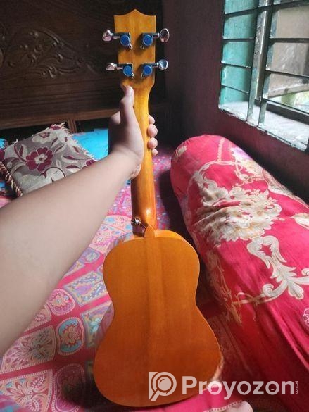 Yamaha ukulele