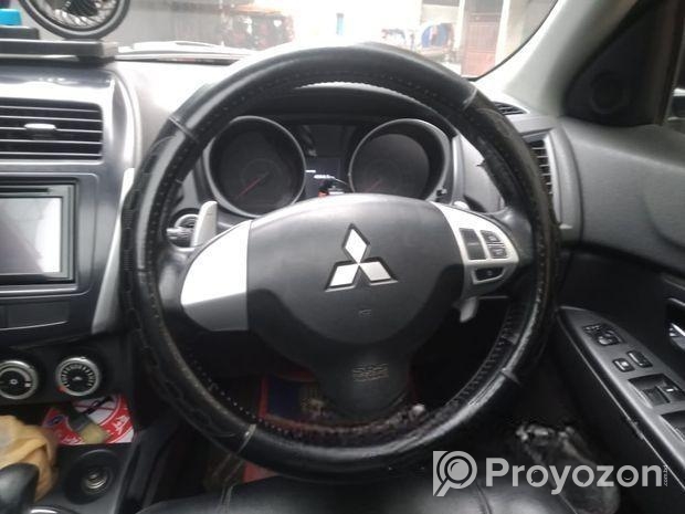 Mitsubishi RVR 2010
