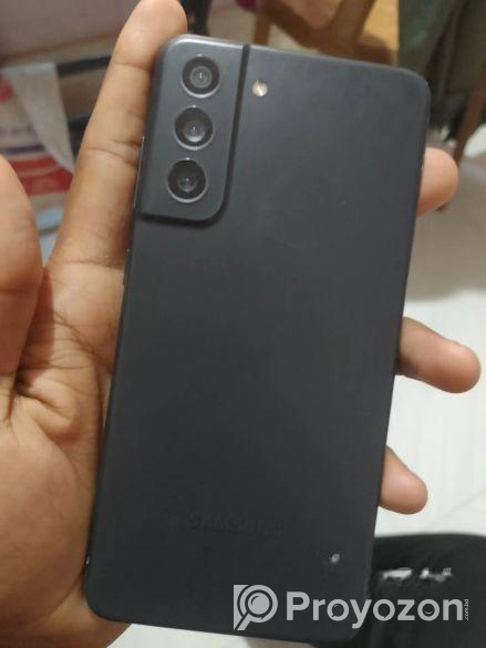 Samsung Galaxy S21 FE 5G . (Used)