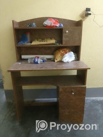 Reading Table