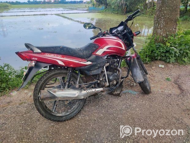 TVS Metro 100 2017