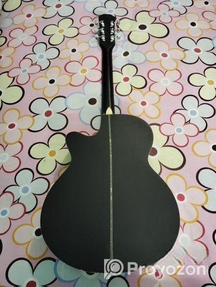 Guiter for sell