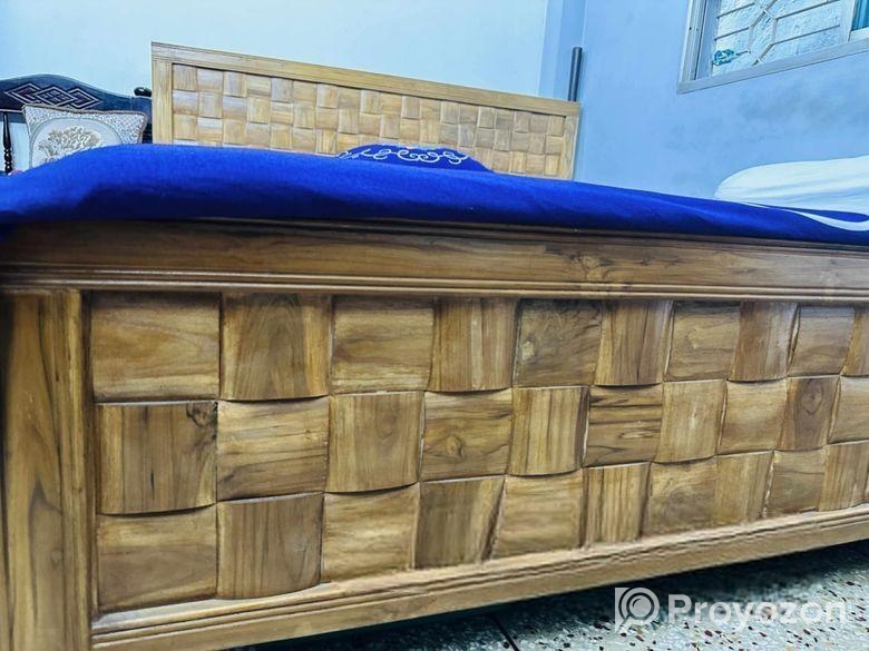 Ctg Sagun Wood Bed