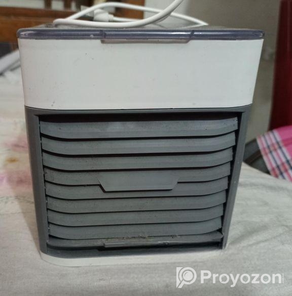 Mini air cooler