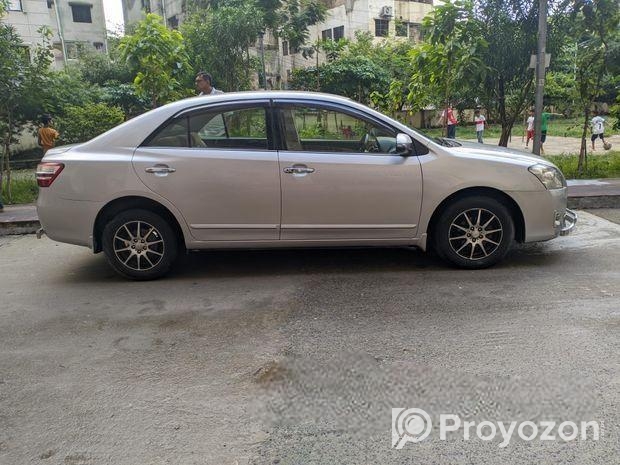 Toyota Premio F 2014