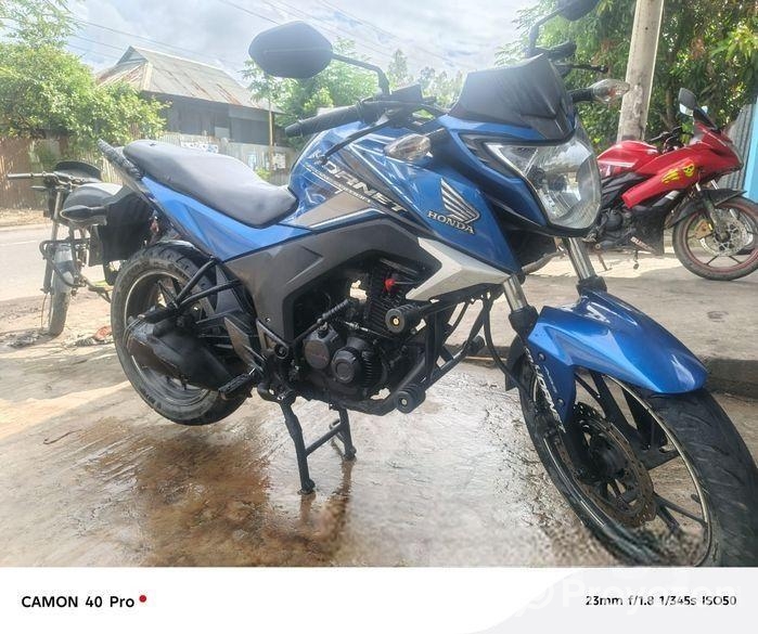 Honda Hornet . 2018