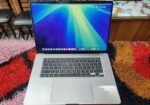 MacBook Pro 16″ Core i9 Touch bar 1TB SSD 4GB Gr