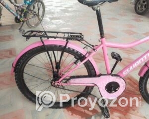 fitted-26_2025-08-12_09-44-51