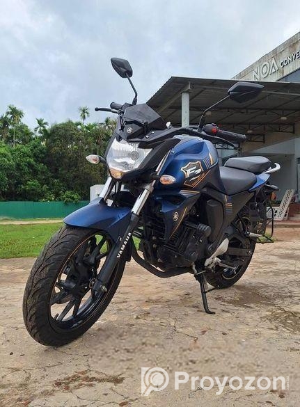 Yamaha FZs V2 %  10Y Papers 2025