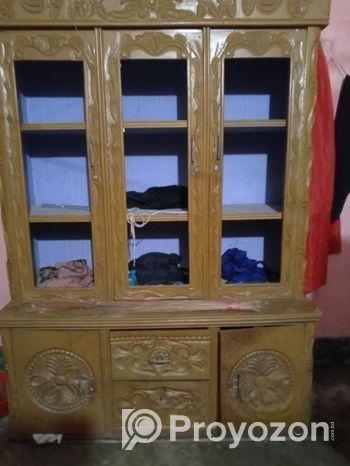 Showkase for sell