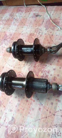 36 Hole Caset Hub