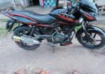Bajaj Pulsar 150 . 2020