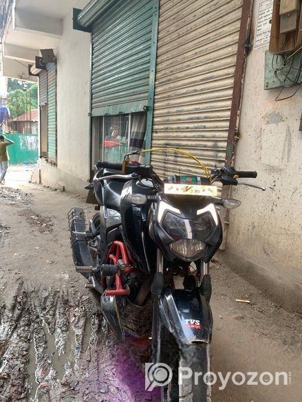 TVS Apache RTR 4v 2022