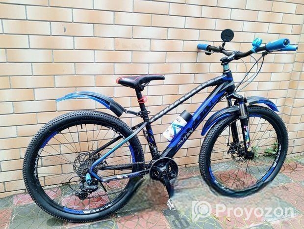 AVON GEAR CYCLE