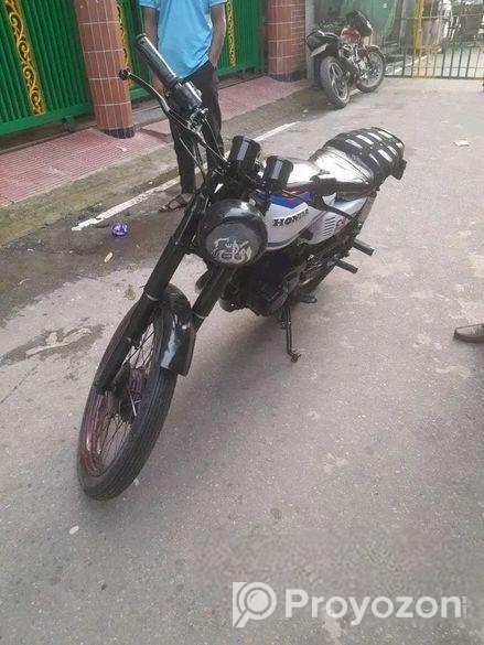 Honda CG125 2006