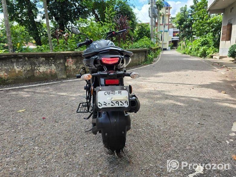 Yamaha FZS V3 (Deluxe) 2022