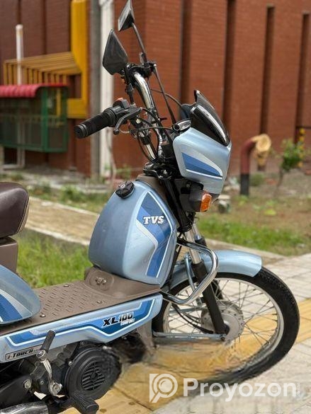 TVS XL 100 Comfort Blue 2024