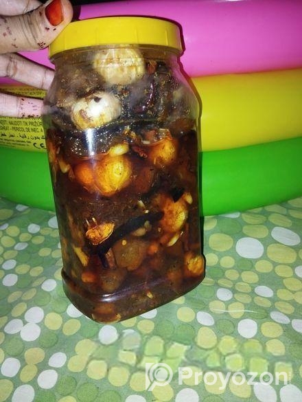 গরুর মাংসের আচার।
