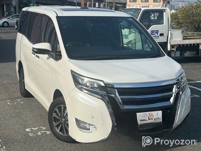 Toyota Esquire SUNROOF NON HYBRID 2019