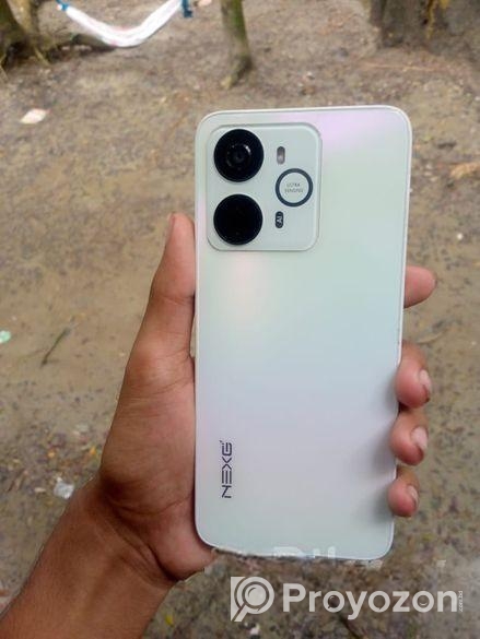 Walton Primo NX6 . (Used)