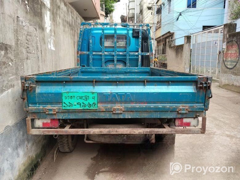 Tata Intra V10 2021