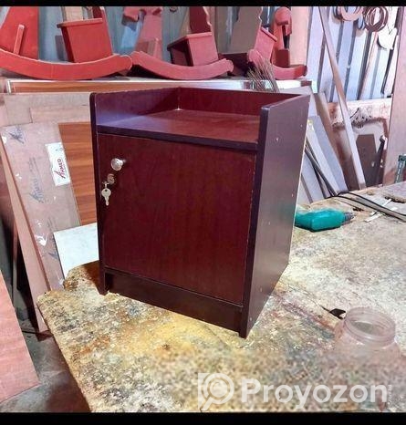 Bed side table