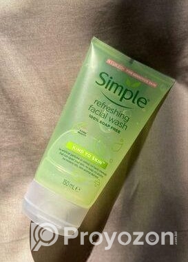 Simple Refreshing Facial Wash