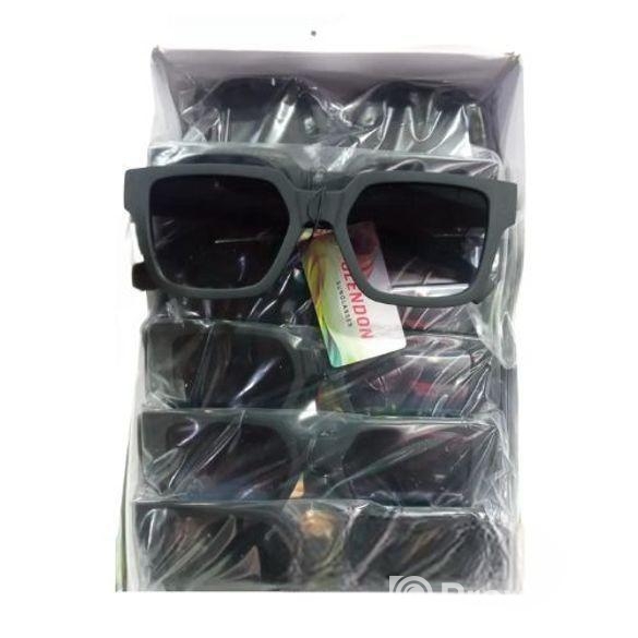 SUNGLASS