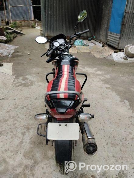 TVS Metro 2017