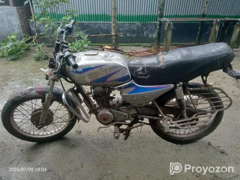 Bajaj Boxer . 2001