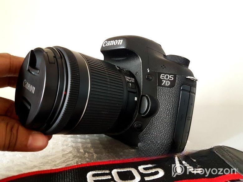 Canon 7D Pro DSLR with STM Lens/ Boxed