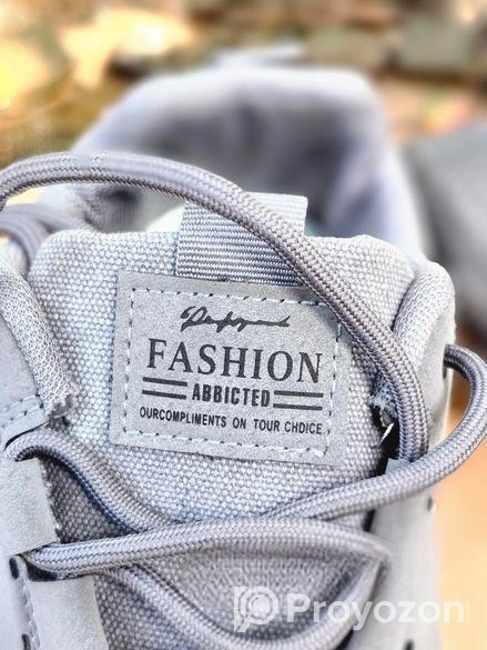 Hiking shoes sell