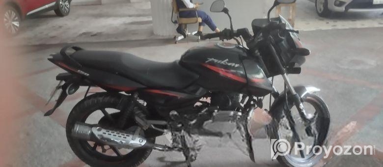 Bajaj Pulsar 150 cc 2017