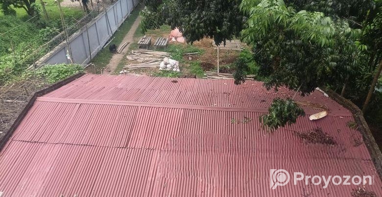 রাস্তার পাশে বাড়ি করার জন্য উপযুক্ত জমি বিক্রয়