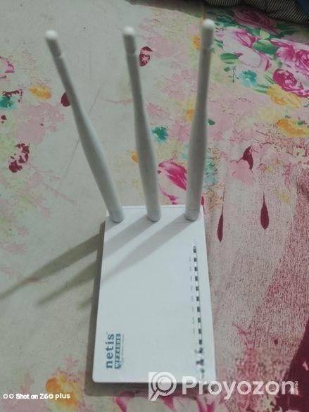 Netis Warelrss N Router 300 Mbps