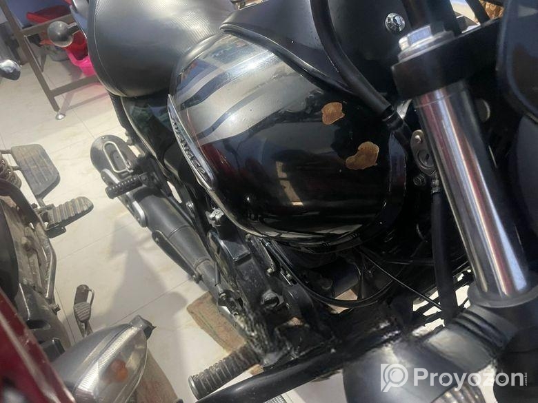 Bajaj Avenger Street 160 ` 2022