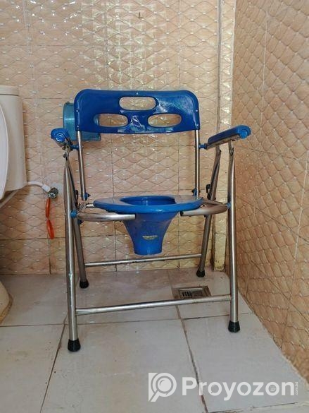 Commod Chair