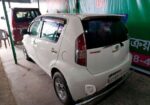 Toyota Passo 2005