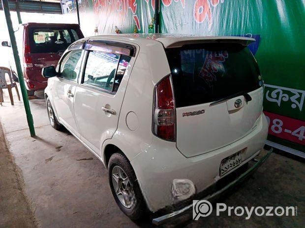 Toyota Passo 2005